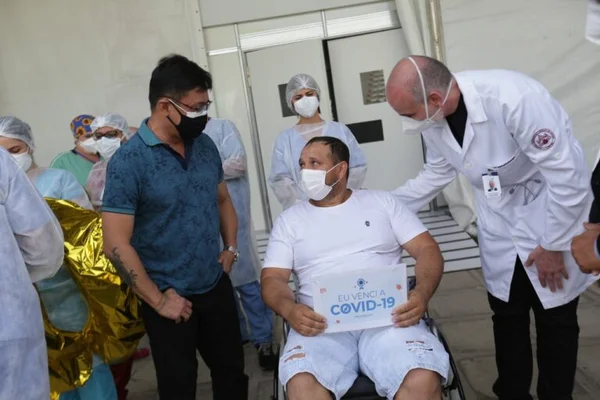 Brasília atinge a 100ª alta dos novos hospitais de campanha