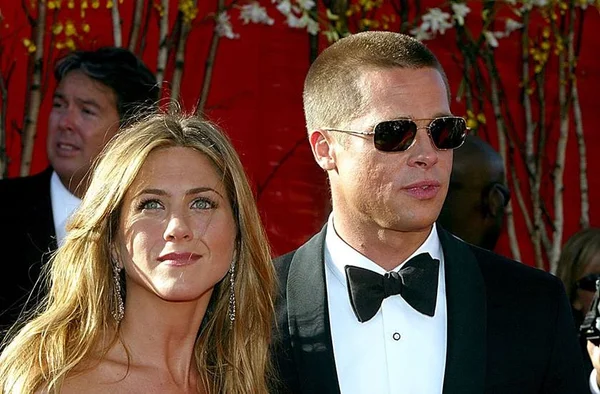 Após 12 anos da separação, Brad Pitt pede desculpas a Jennifer Aniston