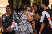 O torcedor se recusou a tirar a camiseta do Vasco, atitude que desencadeou a agressão fatal