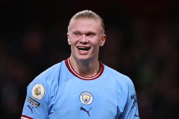 Sábado de Premier League tem Arsenal e City disputando liderança