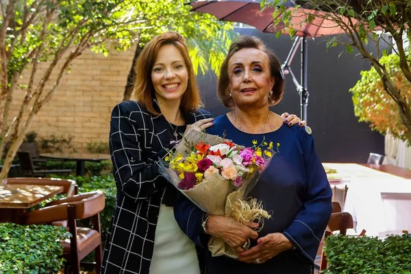 Elcy Meireles e Flávia Guth comemoram aniversário no Lago Restaurante