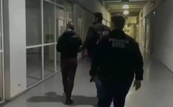 Pastor que agrediu filha até deixá-la paraplégica e cega é preso no RJ