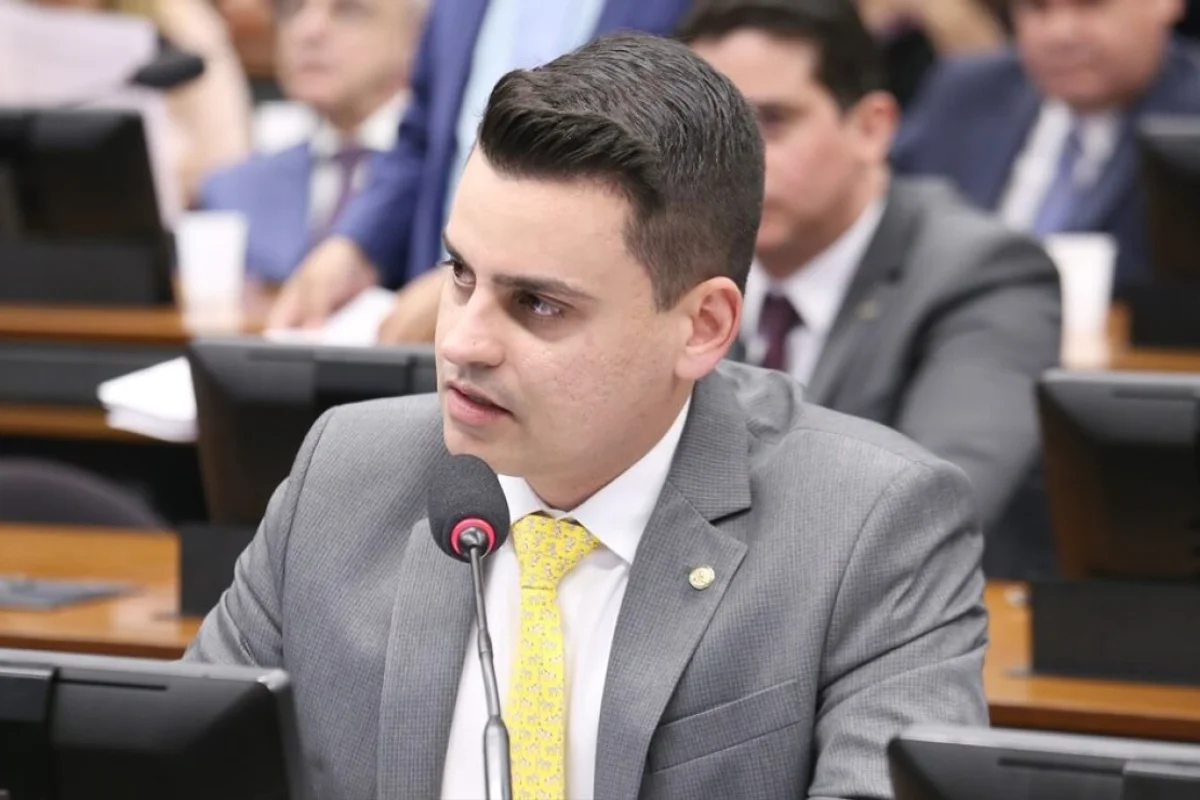 Deputado Yury do Paredão é alvo de operação da Polícia Federal