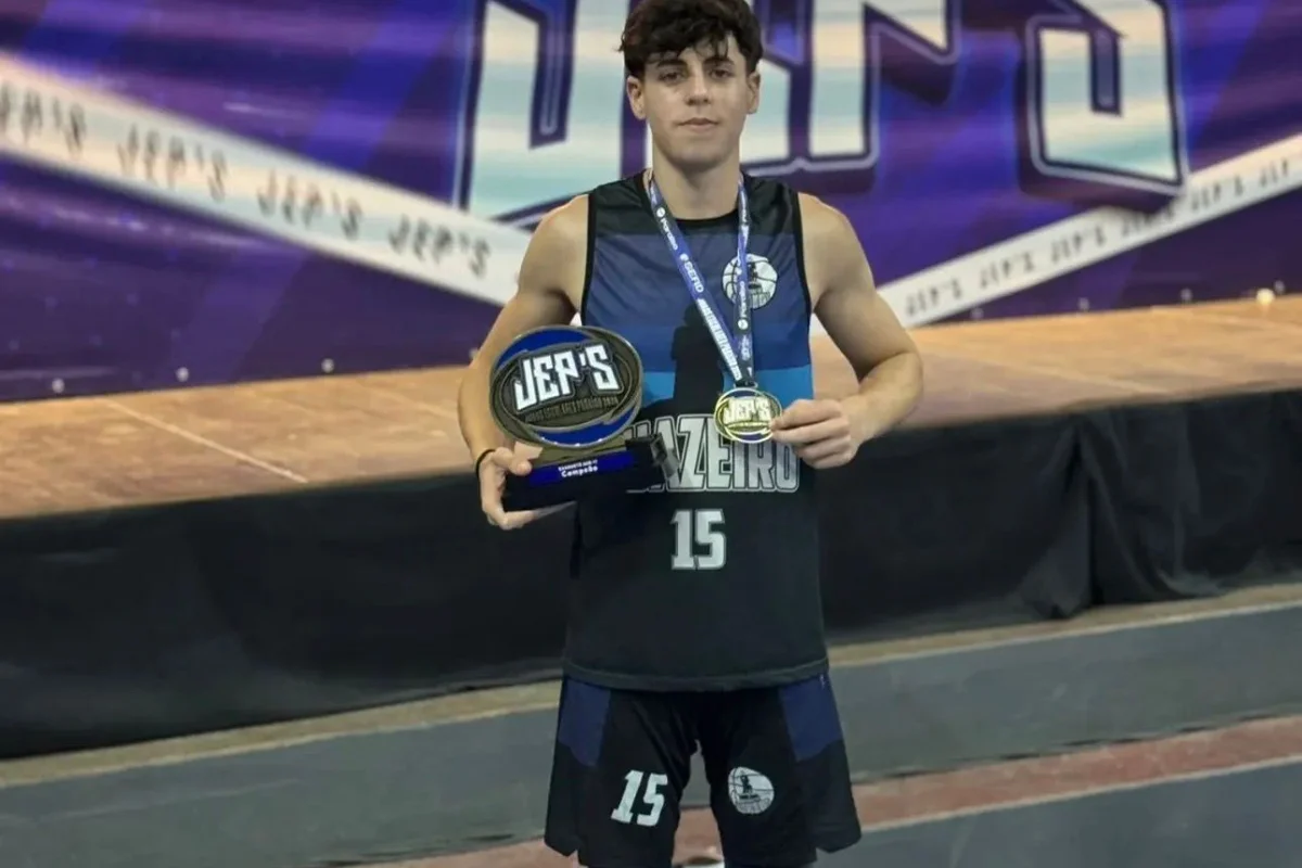João Paulo Sampaio de Alencar, 18 anos João Paulo Sampaio de Alencar, 18 anos