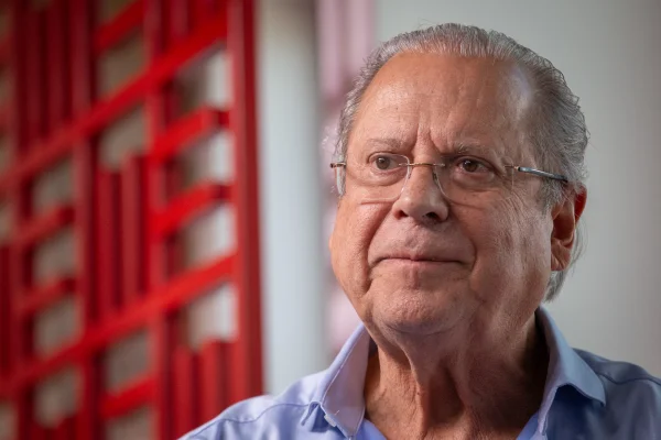 José Dirceu concede entrevista no Estúdio Metrópoles - Metrópoles 5