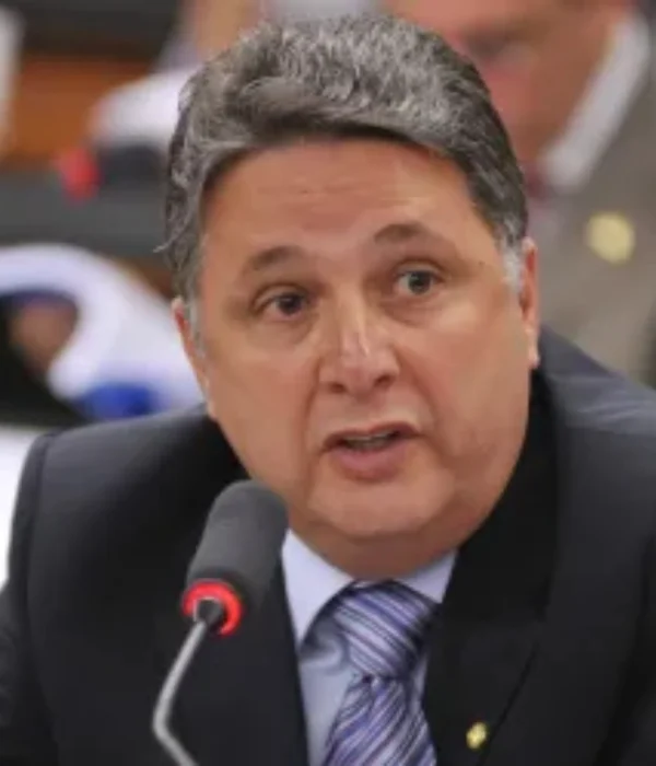 Garotinho forçou saída de PM de sua vice após alerta de inteligência - destaque galeria