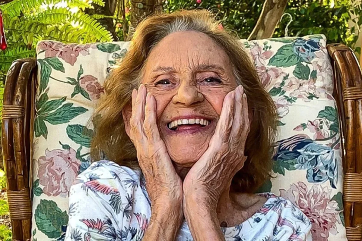 Morre atriz Laura Cardoso, aos 98 anos - imagem 1 Morre atriz Laura Cardoso, aos 98 anos - imagem 1