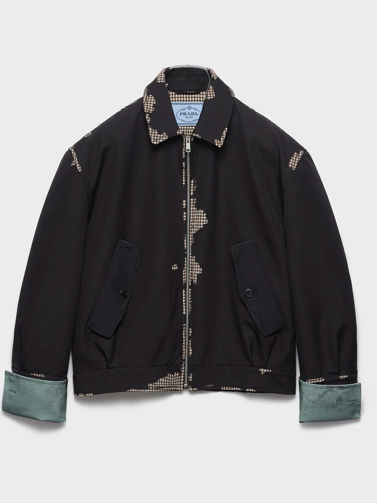 Bonded leather and houndstooth jacket à venda por aproximadamente R$ 17.500 Bonded leather and houndstooth jacket à venda por aproximadamente R$ 17.500
