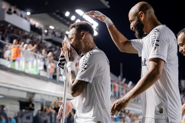 Foto colorida de Neymar - Metrópoles