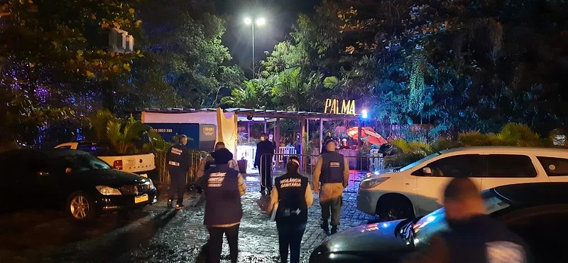 Secretaria interdita festa clandestina no Rio Secretaria interdita festa clandestina no Rio