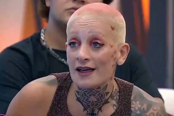 Foto colorida de Furia, no Big Brother Argentina