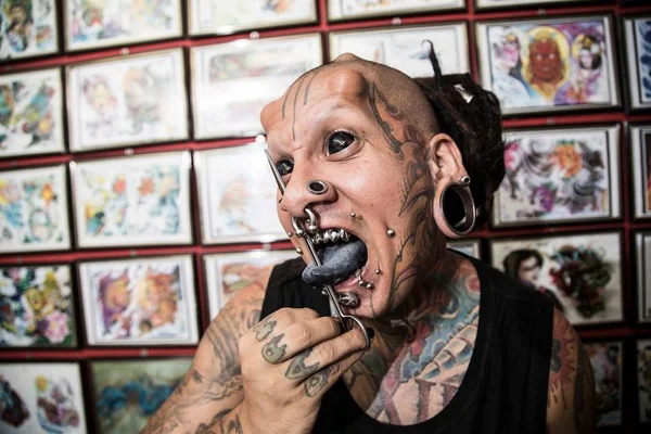 Body modification. Conheça o mundo das mudanças corporais extremas