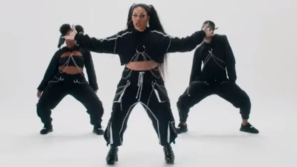 Ouça Vício, novo single de Gloria Groove com pegada dançante