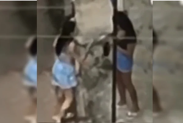 Mulher que traficava drogas em casa é presa com 1 kg de cocaína no DF