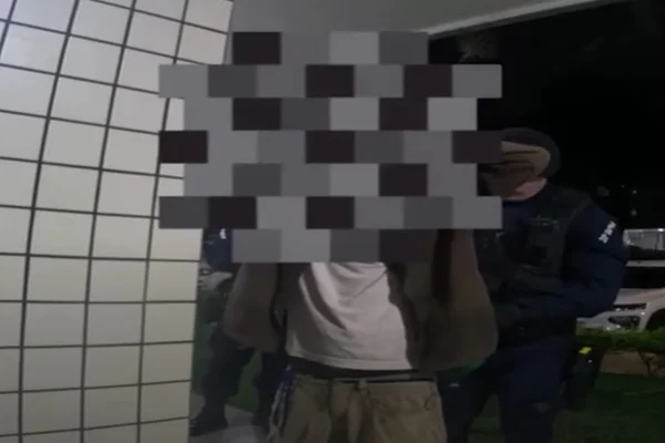Tráfico no pilotis: morador da Asa Norte é preso vendendo skunk