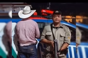 Motorista que fugiu após matar 8 em acidente pessoas estava bêbado