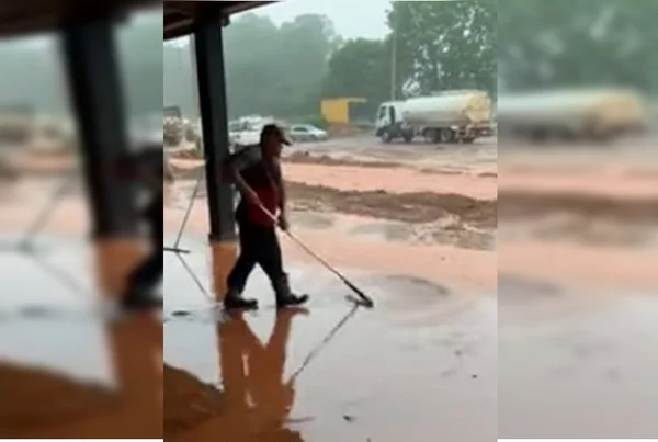 Temporal no DF altera voos e causa estragos no aeroporto e comércios