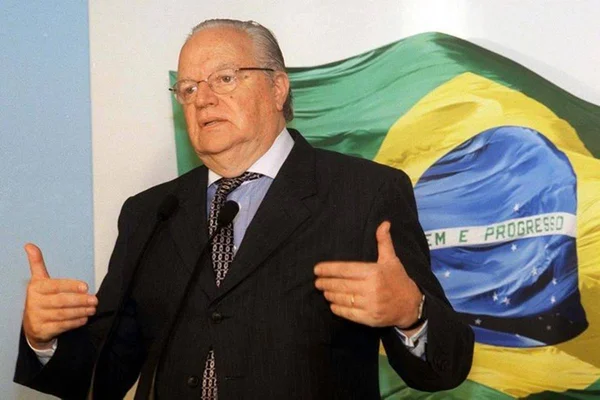 Imagem colorida do jusrista José Gregori, ex-ministro da Justiça de FHC