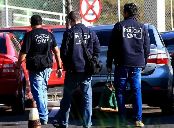 Aposentadorias na Polícia Civil do DF prejudicam investigações