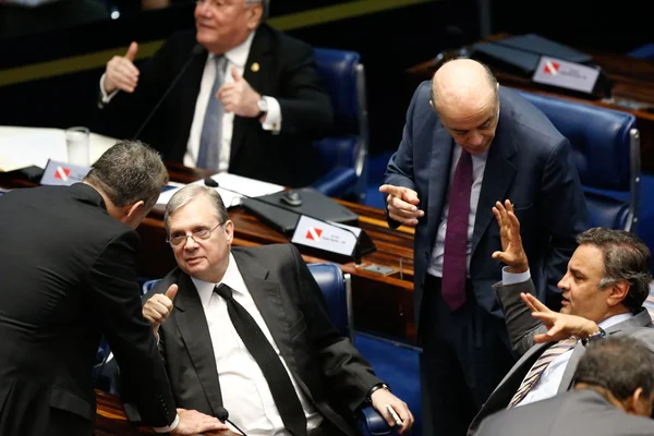 “Não acredito em debandada do PSDB”, diz presidente interino da sigla