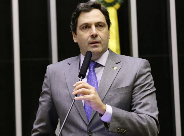 O deputado Luiz Philippe de Orleans e Bragança (PL-SP)