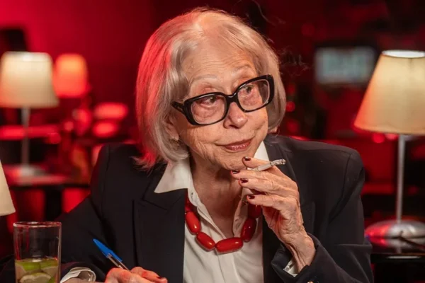 Documentário sobre Fernanda Montenegro foca no íntimo do trabalho da atriz - destaque galeria Documentário sobre Fernanda Montenegro foca no íntimo do trabalho da atriz - destaque galeria