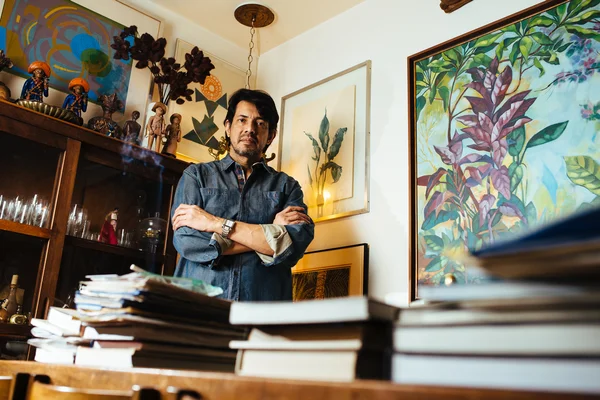 Coleção particular remonta a história da arte brasileira moderna e contemporânea