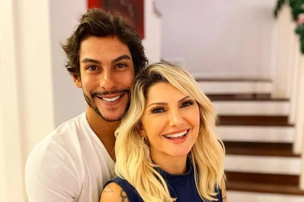 Antônia Fontenelle revela que está morando com novo namorado: “Teste drive”