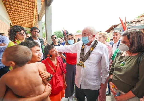 Presidente Lula em visita a Terra Yanomami - Metrópoles