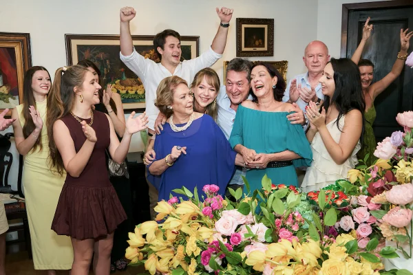 Mãe e filha, Sonia e Andrea Ghisi festejam aniversário em dose dupla