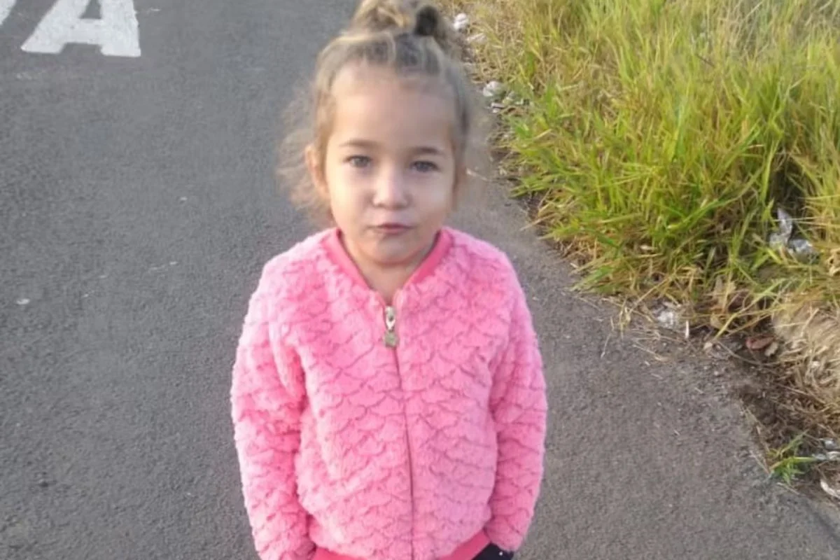 Jamilly Vitória Duarte, de 5 anos, morta após ser picada por escorpião em 2023 Jamilly Vitória Duarte, de 5 anos, morta após ser picada por escorpião em 2023