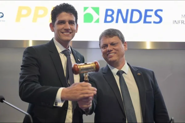Tarcísio de Freitas e Marcelo Sampaio