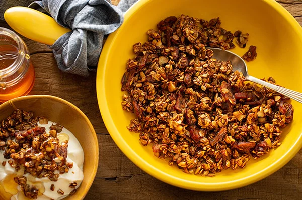 Receita fácil: granola de frigideira em 15 minutos