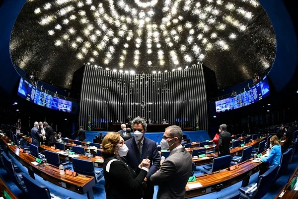 Senado aprova indicações para Banco Central, embaixadas e agências