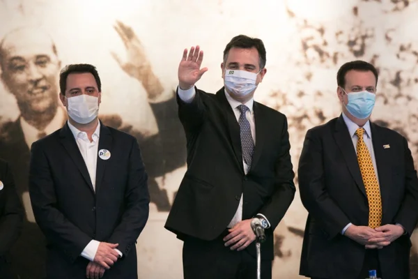 Rodrigo Pacheco se filia ao PSD