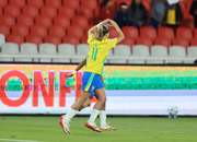 Gio Gio Garbelini marcou o segundo gol do Brasil contra o Uruguai Gio Gio Garbelini marcou o segundo gol do Brasil contra o Uruguai