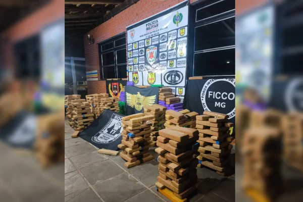 Comboio do tráfico: FICCO intercepta 1 tonelada de maconha