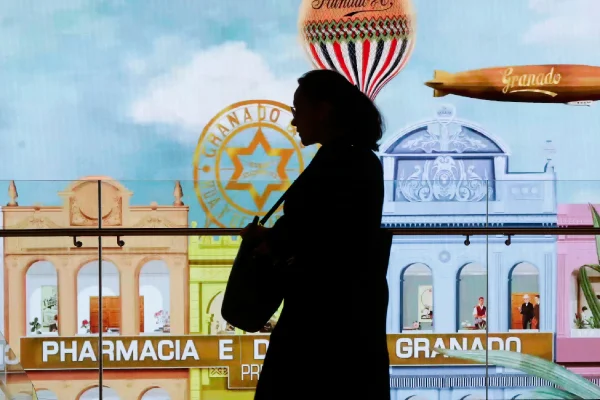 imagem colorida - nova exposição do Sesi Lab conta história da marca Granado - Metrópoles