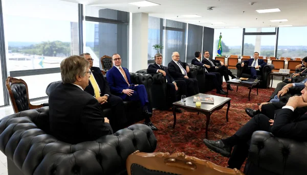 No STF, ministros e integrantes dos outros Poderes debatem emendas impositivas