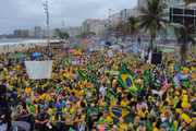 Manifestantes de direita foram às ruas no Rio de Janeiro