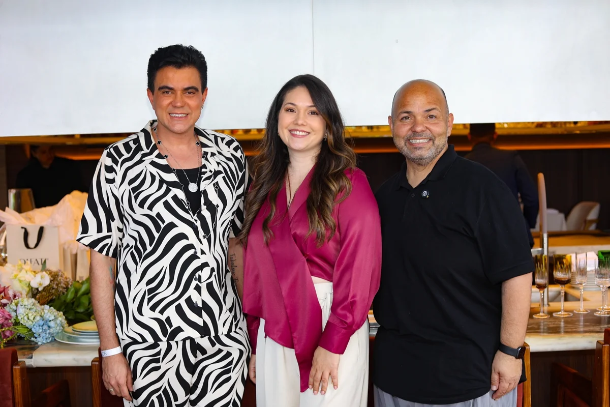 Tiago Correia, Renata Pinheiro e Rodrigo Resende