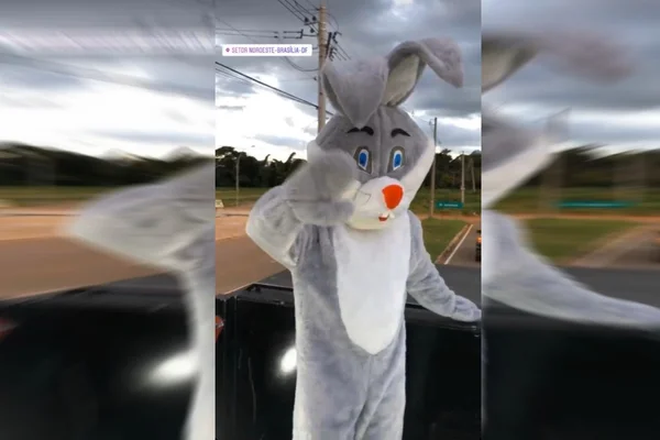 Com crianças isoladas, Coelhinho da Páscoa desfila em carro no DF