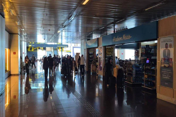 EUA coloca TSA em Guarulhos, e terminal exige uso de “zip lock”