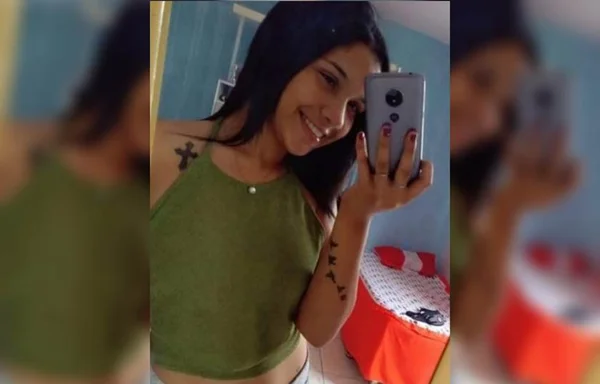 Adolescente é assassinada a facadas após discussão com rapaz