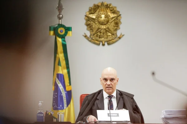 Imagem colorida de Alexandre de Moraes na primeira turma do STF - Metrópoles