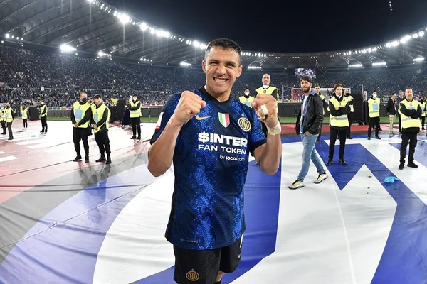 Foto colorida de Alexis Sánchez