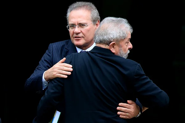 Lula e Renan se encontram após definição de colegiado no Senado