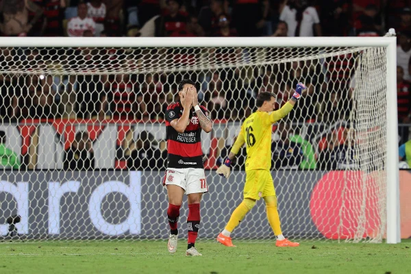 Foto colorida de Lucas Paquetá - Metrópoles