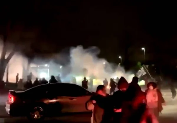 Confronto em Minneapolis, nos Estados Unidos