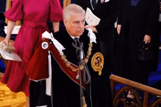 Príncipe Andrew na coroação do irmão mais velho, o rei Charles